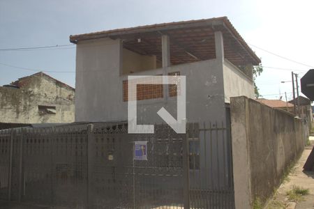 Fachada de casa para alugar com 2 quartos, 54m² em Vila Barcelona, Sorocaba