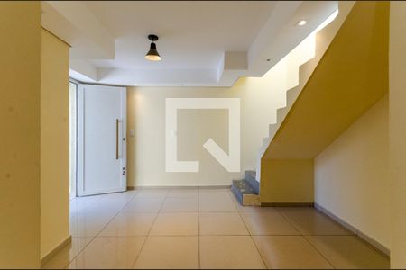 Sala de casa à venda com 2 quartos, 100m² em Vila Palmeiras, São Paulo