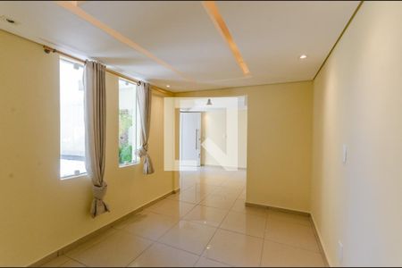 Sala de casa à venda com 2 quartos, 100m² em Vila Palmeiras, São Paulo