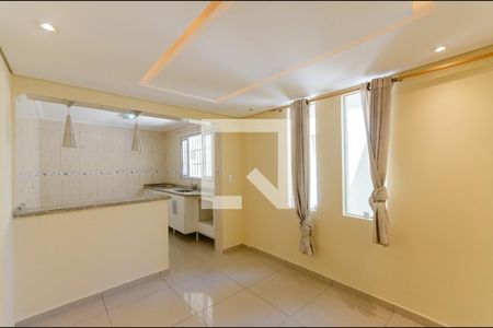 Sala de casa à venda com 2 quartos, 100m² em Vila Palmeiras, São Paulo