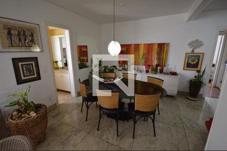 Apartamento à venda com 4 quartos, 252m² em Serra, Belo Horizonte