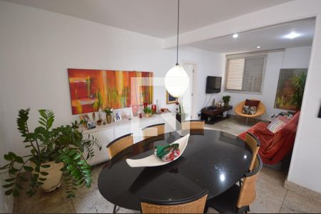 Apartamento à venda com 4 quartos, 252m² em Serra, Belo Horizonte
