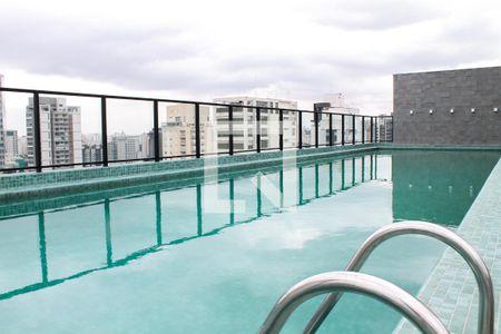 Apartamento à venda com 32m², 1 quarto e sem vagaPiscina