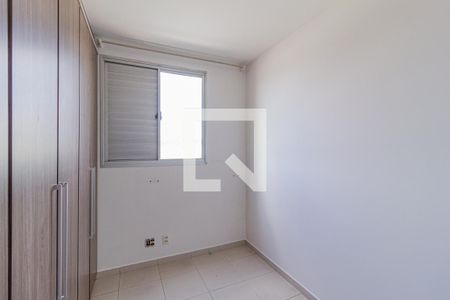 Quarto 1 de apartamento para alugar com 2 quartos, 49m² em Vila Caldas, Carapicuíba