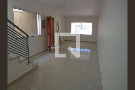 Casa à venda com 3 quartos, 165m² em Vila Inah, São Paulo