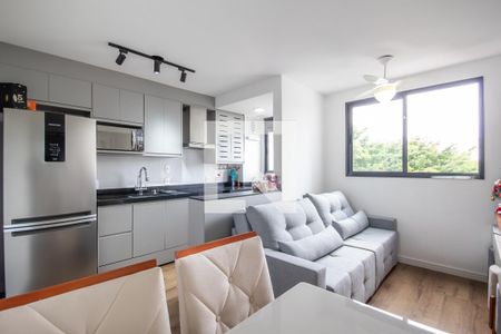 Sala de apartamento para alugar com 2 quartos, 44m² em Centro, Osasco