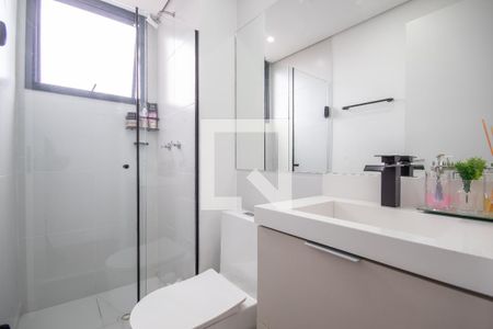 Banheiro de apartamento à venda com 2 quartos, 44m² em Centro, Osasco