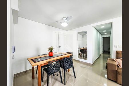 Sala de apartamento para alugar com 3 quartos, 155m² em Barra Funda, Guarujá