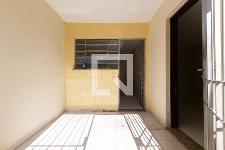 Casa para alugar com 150m², 2 quartos e 3 vagas Casa para alugar com 150m², 2 quartos e 3 vagasEntrada