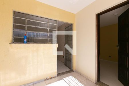 Casa para alugar com 150m², 2 quartos e 3 vagas Casa para alugar com 150m², 2 quartos e 3 vagasEntrada