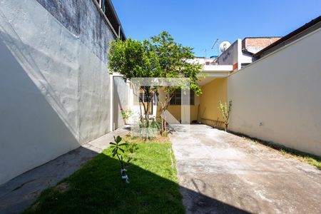 Casa para alugar com 150m², 2 quartos e 3 vagas Casa para alugar com 150m², 2 quartos e 3 vagasGaragem