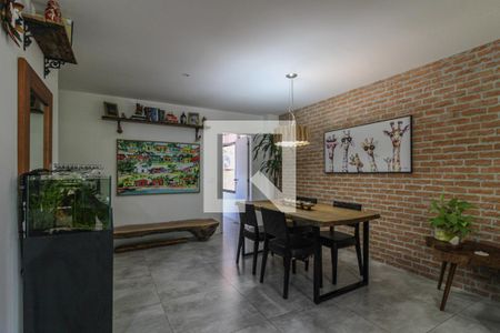 Apartamento à venda com 158m², 4 quartos e 2 vagas Apartamento à venda com 158m², 4 quartos e 2 vagasSala