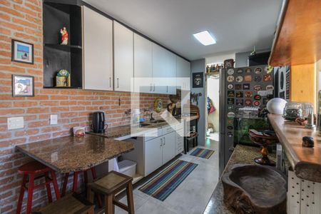 Apartamento à venda com 158m², 4 quartos e 2 vagas Apartamento à venda com 158m², 4 quartos e 2 vagasCozinha