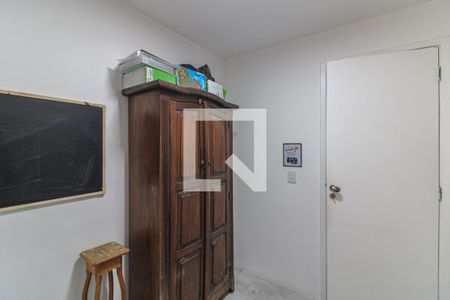 Apartamento à venda com 158m², 4 quartos e 2 vagas Apartamento à venda com 158m², 4 quartos e 2 vagasSuíte 2