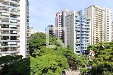 Varanda de apartamento para alugar com 3 quartos, 206m² em Vila Nova Conceição, São Paulo