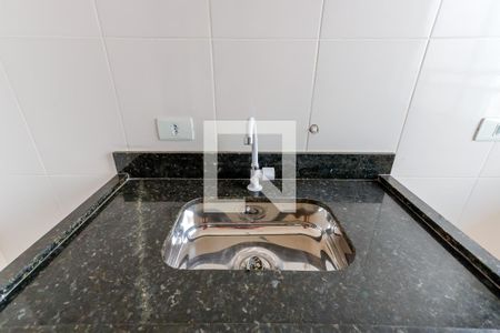 Apartamento à venda com 32m², 1 quarto e sem vaga Apartamento à venda com 32m², 1 quarto e sem vagaCozinha e Área de Serviço