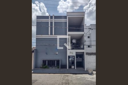 Apartamento à venda com 32m², 1 quarto e sem vaga Apartamento à venda com 32m², 1 quarto e sem vagaFachada