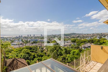 Casa à venda com 400m², 4 quartos e 4 vagasVista