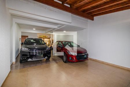 Casa à venda com 400m², 4 quartos e 4 vagasGaragem