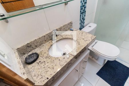 Casa de condomínio à venda com 45m², 2 quartos e sem vagaBanheiro