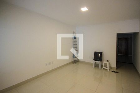 Sala de casa à venda com 3 quartos, 424m² em Sapopemba, São Paulo