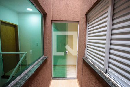 Casa à venda com 424m², 3 quartos e 2 vagas Casa à venda com 424m², 3 quartos e 2 vagasJardim de inverno