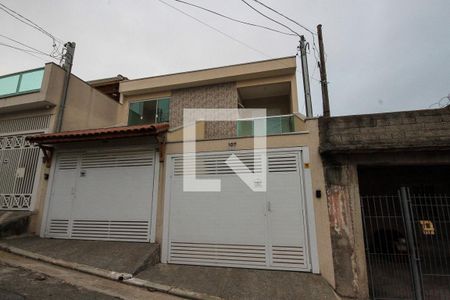Casa à venda com 424m², 3 quartos e 2 vagas Casa à venda com 424m², 3 quartos e 2 vagasFachada