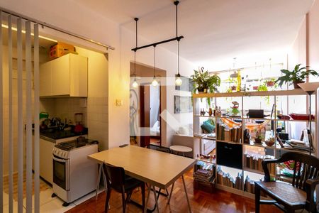 Sala de apartamento para alugar com 1 quarto, 45m² em Centro, Belo Horizonte