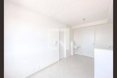 Sala de apartamento para alugar com 1 quarto, 24m² em Vila Claudia, São Paulo