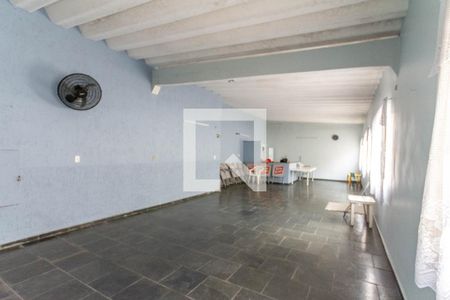 Apartamento para alugar com 75m², 2 quartos e 1 vaga Apartamento para alugar com 75m², 2 quartos e 1 vagaÁrea comum - Salão de festas