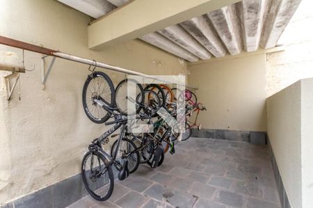 Apartamento para alugar com 75m², 2 quartos e 1 vaga Apartamento para alugar com 75m², 2 quartos e 1 vagaBicicletário