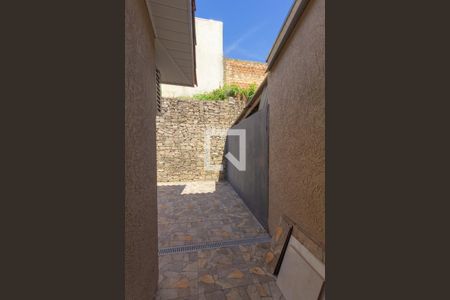 Casa à venda com 48m², 2 quartos e 1 vagaÁrea externa