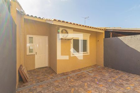 Casa à venda com 48m², 2 quartos e 1 vagaÁrea externa/fundos