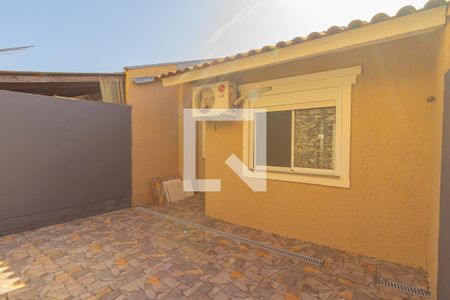 Casa à venda com 48m², 2 quartos e 1 vagaÁrea externa/fundos