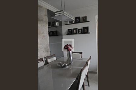 Apartamento à venda com 54m², 2 quartos e 1 vagaSala de Jantar