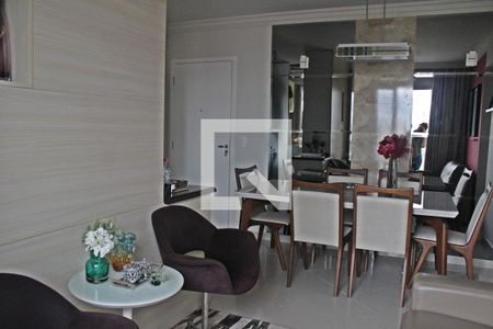 Sala/Jantar de apartamento à venda com 2 quartos, 54m² em Barra Funda, São Paulo