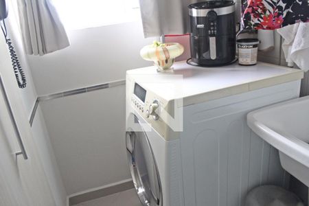 Apartamento à venda com 54m², 2 quartos e 1 vagaCozinha e Área de Serviço