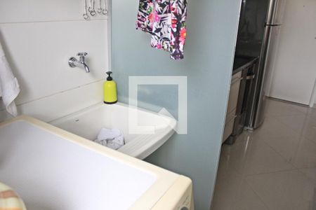 Apartamento à venda com 54m², 2 quartos e 1 vagaCozinha e Área de Serviço