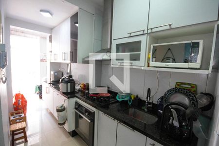 Apartamento à venda com 91m², 2 quartos e 2 vagasCozinha