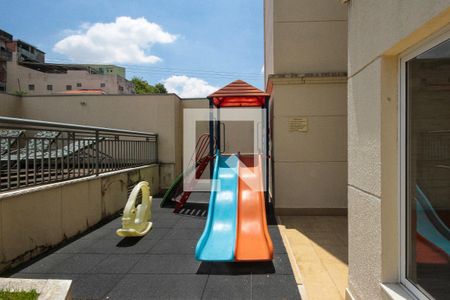 Apartamento à venda com 91m², 2 quartos e 2 vagasÁrea comum - Playground