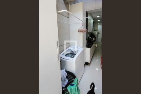 Apartamento à venda com 91m², 2 quartos e 2 vagasÁrea de Serviço