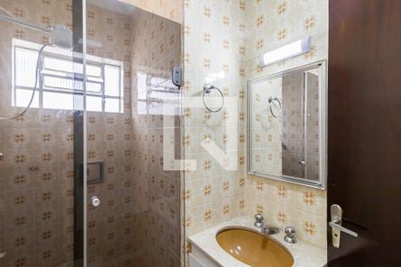 Casa para alugar com 200m², 3 quartos e 3 vagasBanheiro