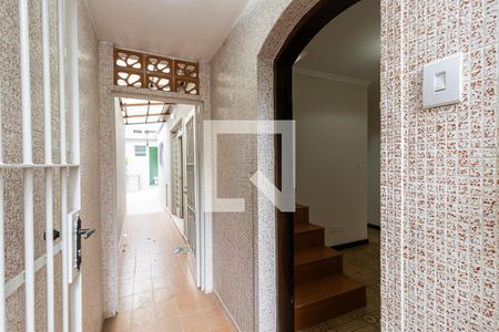 Entrada de casa para alugar com 3 quartos, 200m² em Bosque da Saúde, São Paulo