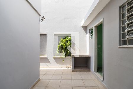 Casa para alugar com 200m², 3 quartos e 3 vagasQuintal