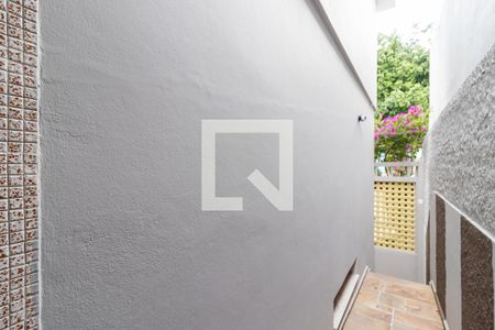 Entrada de casa para alugar com 3 quartos, 200m² em Bosque da Saúde, São Paulo