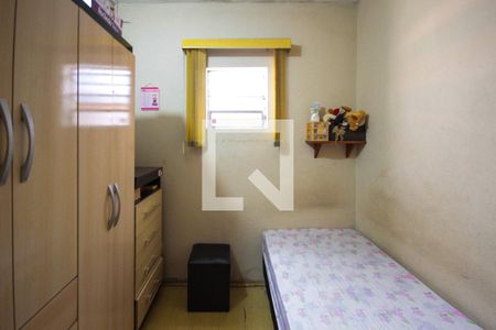 Quarto de casa para alugar com 3 quartos, 125m² em Parque dos Bancarios, São Paulo