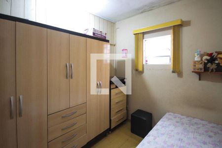 Quarto de casa para alugar com 3 quartos, 125m² em Parque dos Bancarios, São Paulo