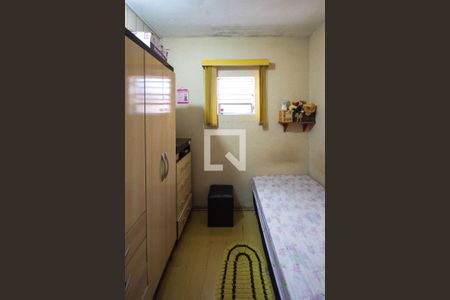 Quarto de casa para alugar com 3 quartos, 125m² em Parque dos Bancarios, São Paulo