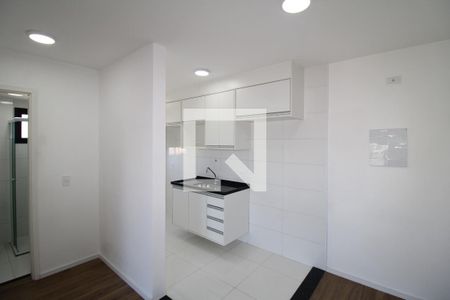 Sala / Cozinha de apartamento para alugar com 1 quarto, 35m² em Vila Dom Pedro Ii, São Paulo