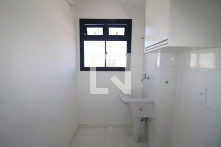 Sala / Cozinha de apartamento para alugar com 1 quarto, 35m² em Vila Dom Pedro Ii, São Paulo